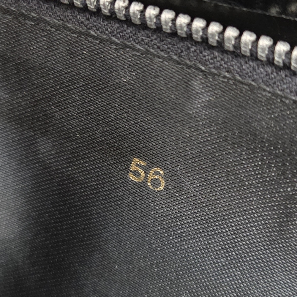 RARE AUTHENTIC VINTAGE GUCCI GLOSSY LEATHER CLUTCH BAG - Picture 9 of 15